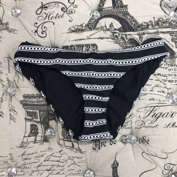 NWOT Becca Shirred Hipster Bikini Bottoms - Picture 3 of 7